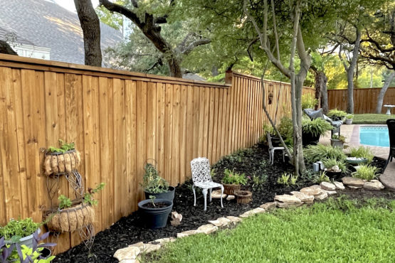 What Makes the Best Wooden Fence?